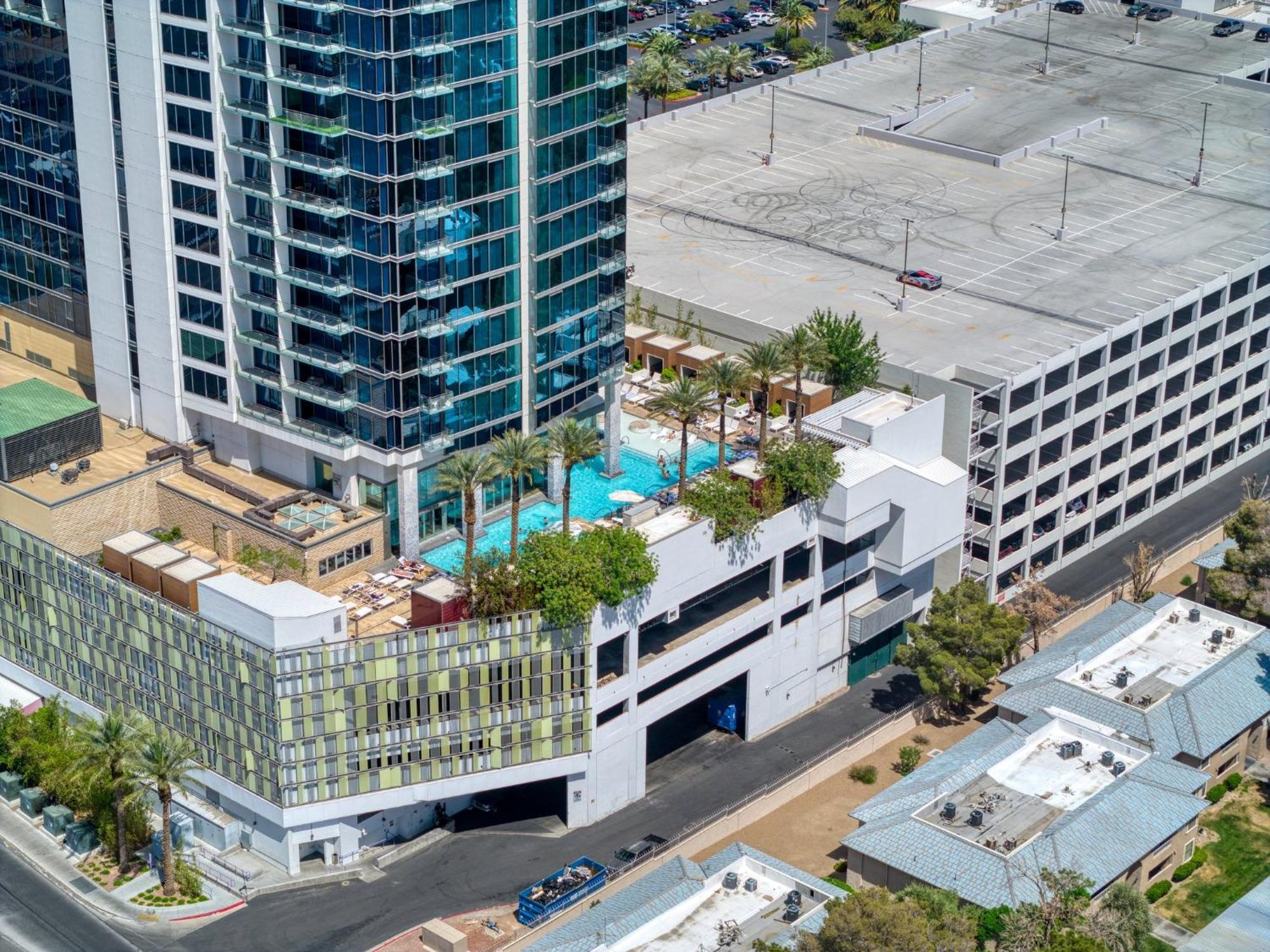 Palms Place Hotel By Zelloo Лас Вегас Екстериор снимка